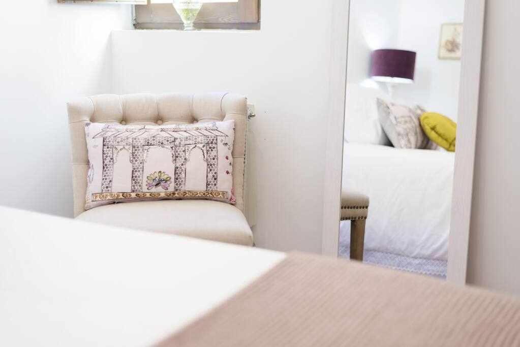 Room Boutique Calma Nerea By Kubik Caces Buitenkant foto
