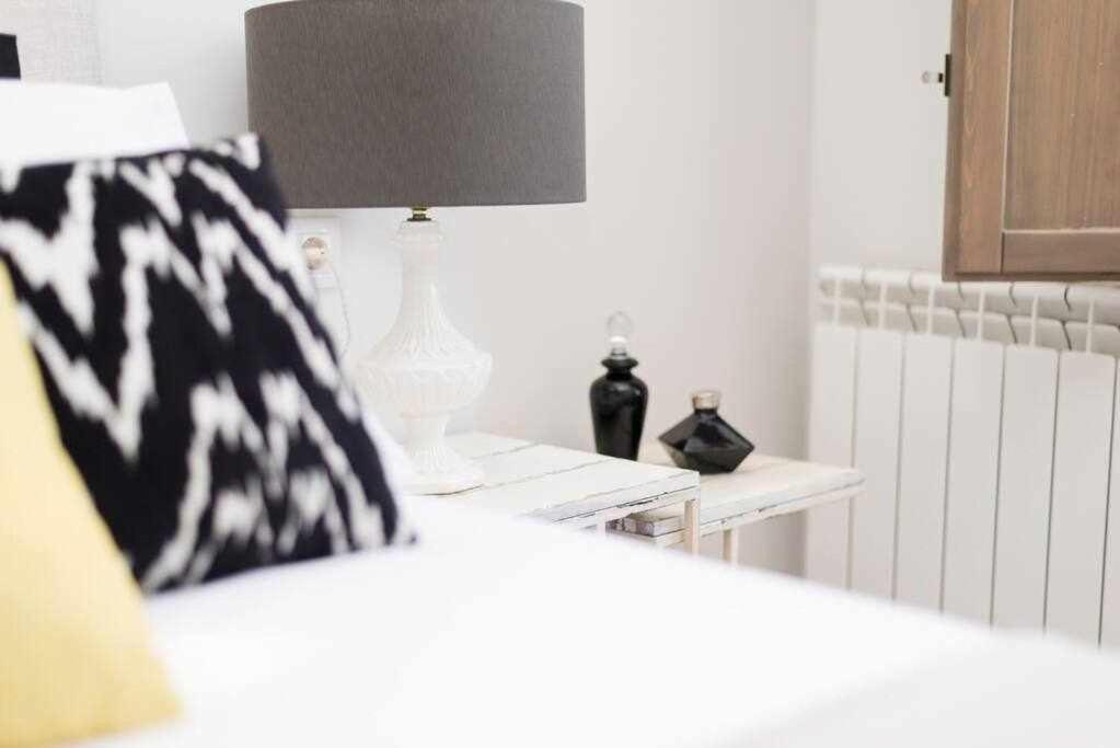 Room Boutique Calma Nerea By Kubik Caces Buitenkant foto